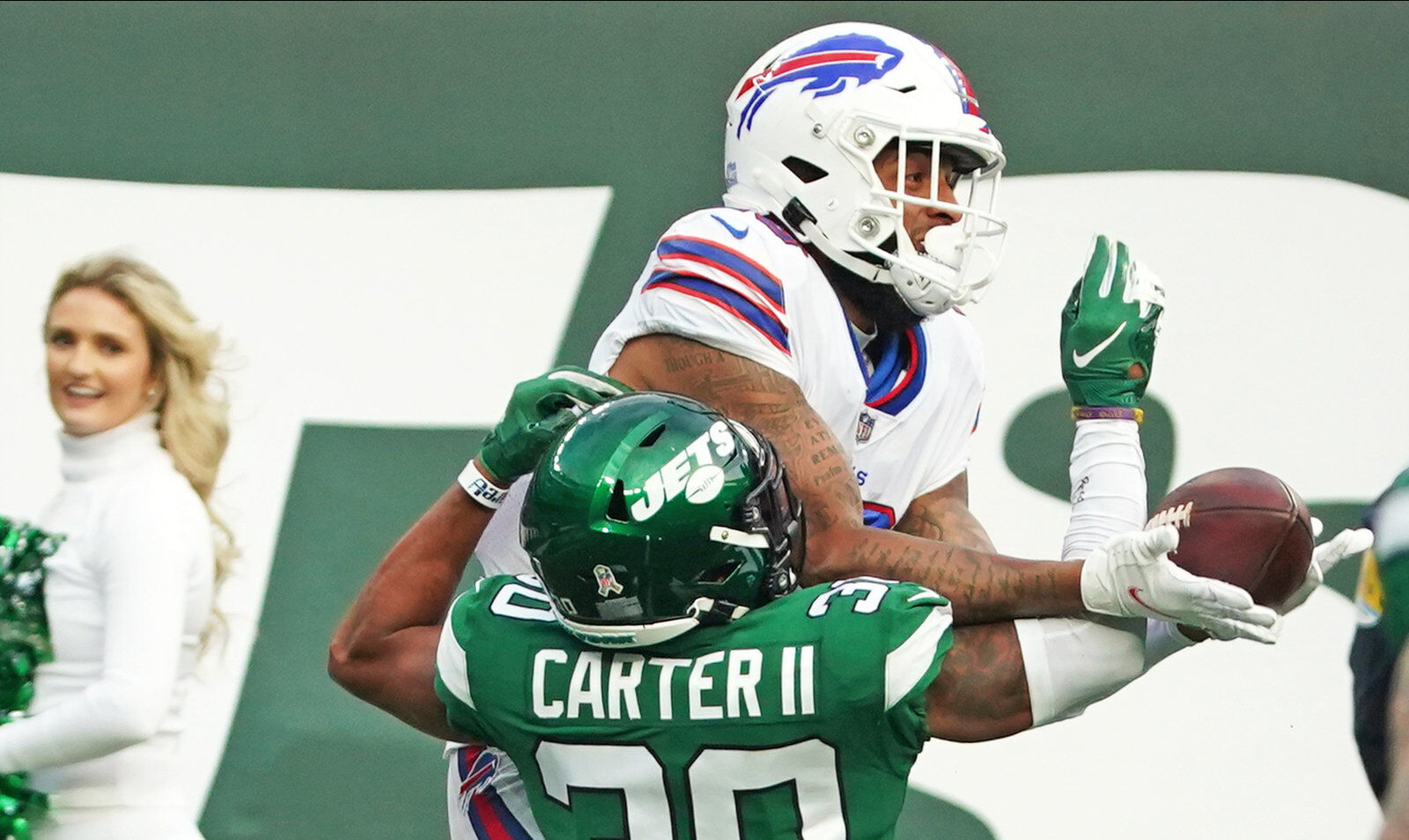Davis with the catch
